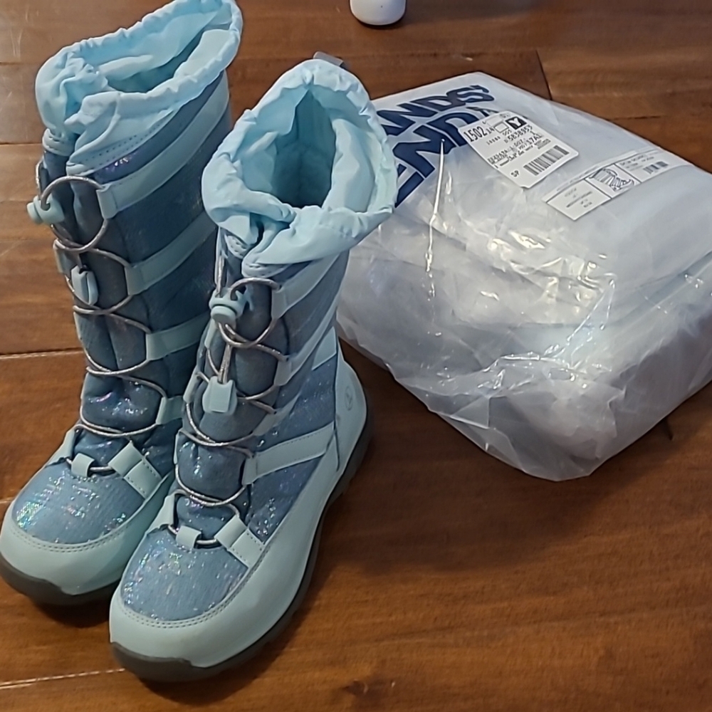 Lands' End Green and Blue Snow Boots